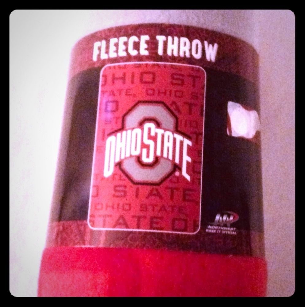 NCAA (OHIO ST) FLEECE THROW BLANKET